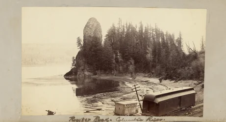 Rooster Rock, Columbia River
