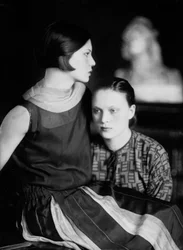 Portret van Wanda en Marion Wulz, Triëst, ca. 1920