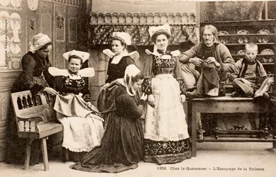 Oude ansichtkaart Bretonse familie Bretagne Frankrijk