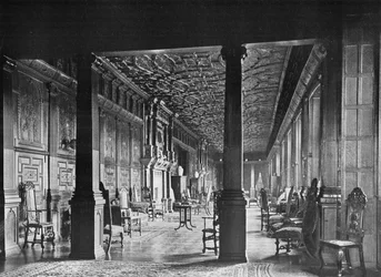 De lange galerij, kijkend naar het oosten