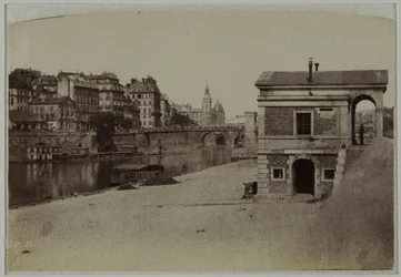Tolpaviljoen, haven van het Hôtel-de-Ville en Île de la Cité met de Conciergerie, 4e arrondissement, Parijs.
