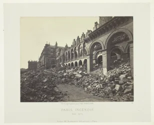 Brand in Parijs (Ministerie van Financiën)