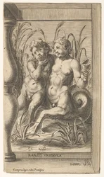 Twee tritons die elkaar omarmen, een speelt een panfluit, de tweede houdt een schelp vast
