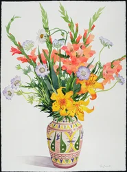 Oranje en Blauwe Bloemen in een Marokkaanse Vaas