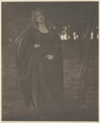 Zonder Titel [vrouw in het bos], 1901-05