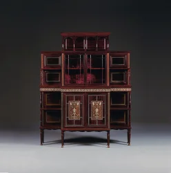 Een ivoor ingelegde rozenhouten kast