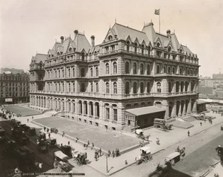 Uitzicht op het Postkantoor en Douanehuis aan Clark Street en Jackson Blvd., Chicago, 1889
