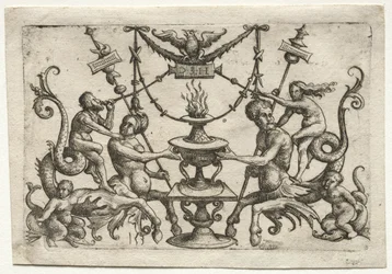 Ornament met sirene en triton
