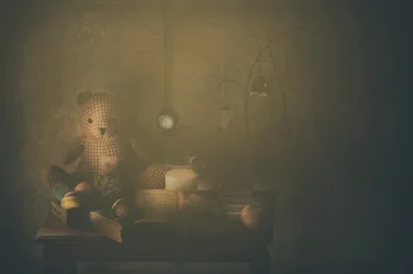 Nostalgisch stilleven met teddybeer