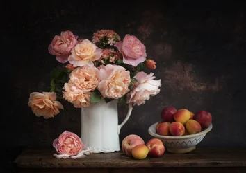 Elegante rozen en perziken