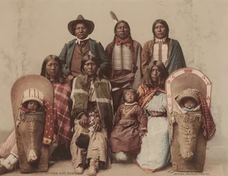 Ute Chief Severo en familie, ca. 1885, gepubliceerd 1899