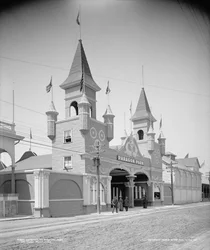 Ingang van Paragon Park, Nantasket Beach, ca. 1905 (zw/w foto)