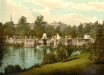 Fonteinen in Kensington Gardens, Londen, ca. 1890-1900