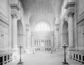 Hoofd wachtkamer, Pennsylvania Station, New York, c.1910