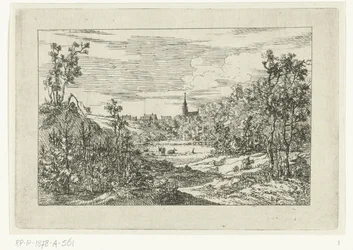 Duinlandschap en gezicht op huizen en kerk van Scheveningen