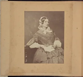 Mevrouw Oswald Bell (Isabella Adamson)