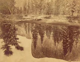 Tutokanula.  Vallei van de Yosemite.  (Het Grote Hoofd) - "El Capitan" - Weerspiegeld in de Merced.
