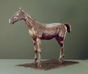 Staand Paard (brons)