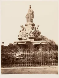 Nîmes, fontein