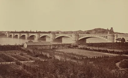 Tarascon. Viaduct