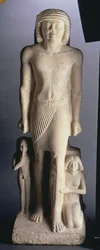 Familiegroep, mogelijk uit Saqqara, Oude Rijk, Late 5e tot vroege 6e Dynastie (beschilderd kalksteen)