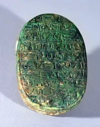 Basis van een huwelijksscarabee van Amenhotep III (c.1417-1379 v.Chr.) en koningin Tiye, Nieuwe Koninkrijk, c.1391-1353 v.Chr.