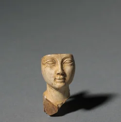 Gezicht van een cosmetische lepel, 1391-1353 v.Chr.