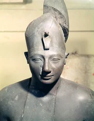 Standbeeld van Tuthmosis III (regeerde 1504-1450 v.Chr.), uit de Tempel van Amon, Karnak