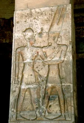 Oude Egyptische kunst: Laag reliëf op de zuil van de tempel van Sethi I