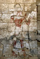 Oude Egyptische Kunst: Laag Reliëf op de zuil van de tempel van Sethi I (Sety of Seti I)