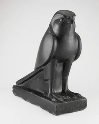 Standbeeld van de god Horus als een valk, Ptolemaeïsche periode