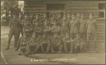 B Sub-sectie, Leicestershire Royal Horse Artillery, in trainingskamp in Diss, 1914-18