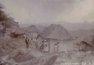 Barbadiaans dorp op een heuvel, 1880