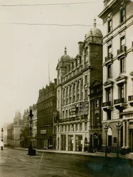 Carlton House, gebouwd op de locatie van St Philips Chapel, Regent Street, Londen, in 1904