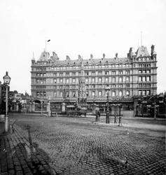 Charing Cross Station Hotel, ca. 1890