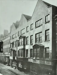 Fetter Lane, achterkant van Barnards Inn, City of London, 1879