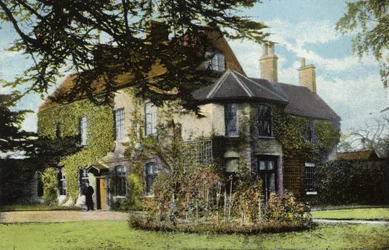 Griff Huis, Nuneaton