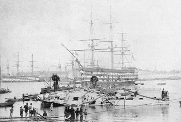 HMS Victory in de haven van Portsmouth, ca. 1870