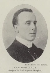 Mr C Gibbs, FRCS, chirurg van het Langman ziekenhuis