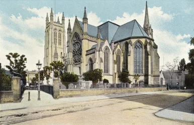 Parochiekerk, Leamington