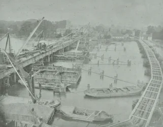 Putney Brug: graven van fundering voor nieuwe brug, 1883