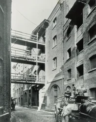 Shad Thames, Londen, 1890
