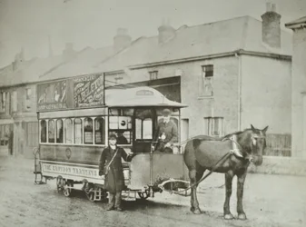 Eenpaardskar van de Croydon Tramways Company bij de Red Deer eindhalte, 1885