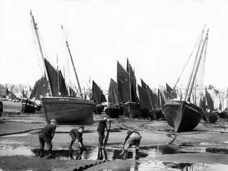 De Vissersvloot in de Haven van St Ives, c.1880-99