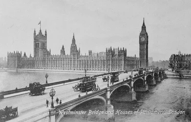 Westminster Bridge en het Parlement, ca. 1902