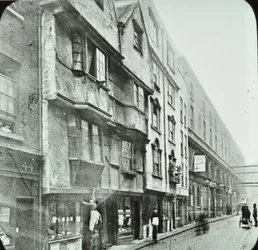 Wych Street, Westminster LB: kijkend naar het westen, 1890