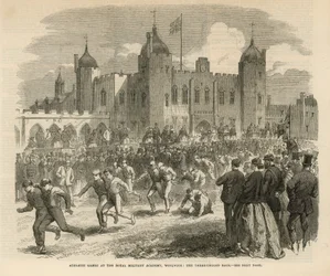 Atletiekwedstrijden bij de Koninklijke Militaire Academie