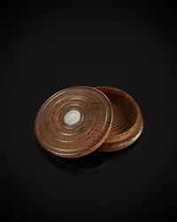 Doos voorheen eigendom van kapitein Thomas Hardy (hout & zilver)