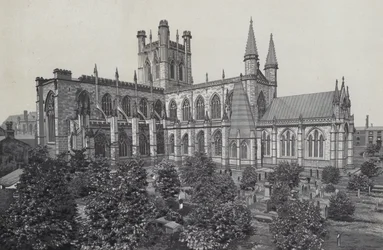 Chester: De kathedraal, vanaf de stadsmuren