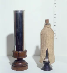 Dewar thermos vacuümflessen, eind 19e eeuw